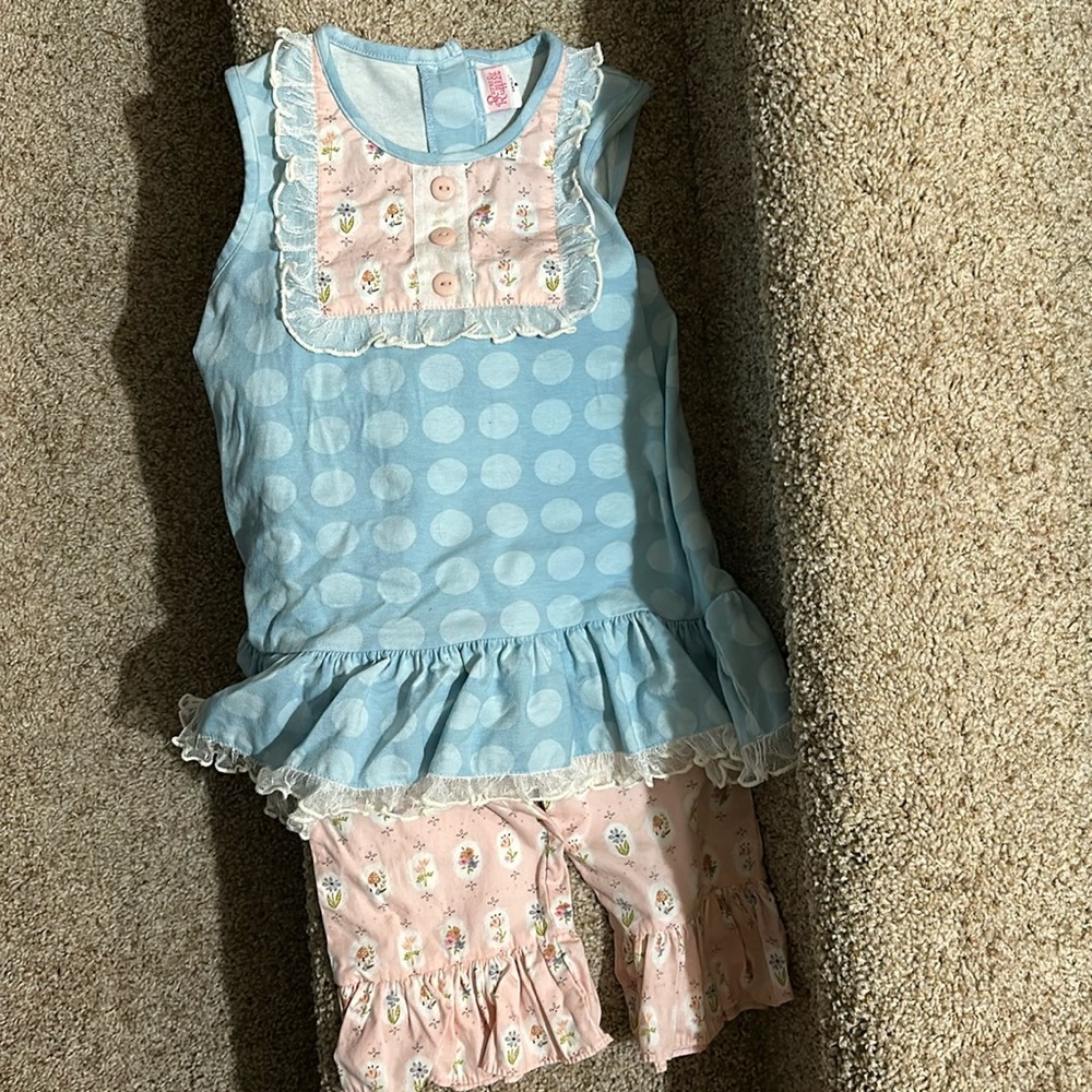 RicRac & Ruffles outfit